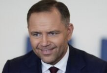 Польща винесла історичну суперечку про УПА та Бандеру на міжнародний рівень — речник Навроцького