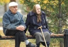 Кремль позбавить виплат: навіщо пенсіонерів РФ масово відправляють на роботу