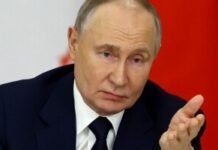Російські ЗМІ спеціально готують для Путіна випуски новин