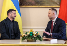 Навроцький повторює шлях Орбана, це закінчиться погано – Зеленський