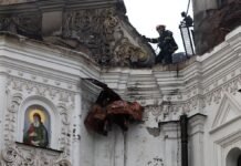 Китай висловився про російський удар по Києво-Печерській лаврі