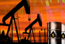 Ціни на нафту перевищили $100 через атаки в Червоному морі