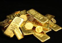 Золото тане: у РФ компенсують дефіцит бюджету за рахунок продажу дорогметалу
