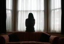 Після вильоту Англії з ЧС у країні попереджають про сплеск домашнього насильства