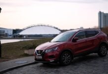 На чому їздять українці: реальний вік автомобілів на наших дорогах