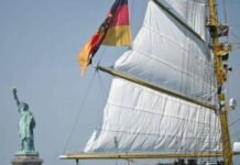 У США різко зросла кількість заяв на отримання німецького паспорта від нащадків жертв нацизму