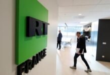Франція депортує колишню головну редакторку RT France