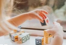 У Сіднеї розкрили особу працівника дитсадка, якого звинувачують у 329 злочинах