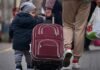 Виплати для переселенців змінять: Кабмін запускає нову систему соціальних послуг