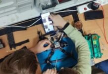 Російських школярів навчатимуть за новою програмою військової підготовки