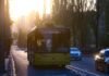 Чи потрібно пропускати маршрутку, яка рушає із зупинки: що насправді вимагають ПДР