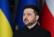 Чому саме зараз? Джерела назвали причини, навіщо Зеленський міняє Кабмін
