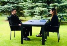 Зеленський зустрівся з улюбленою блогеркою Трампа: що це може змінити?