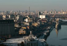Пережити зиму: скільки грошей потрібно та витрачено містами України на ЖКГ