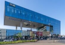 У Польщі дорослі напали на двох українських дітей через українську мову