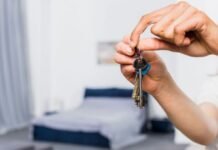 Здача житла через Airbnb і Booking: що власникам варто знати про податки