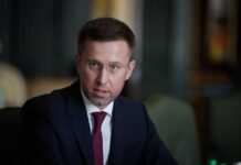 Корецький розповів, як держава рятуватиме бізнес від ударів Росії