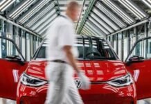 Volkswagen скоротить до 60 тисяч робочих місць
