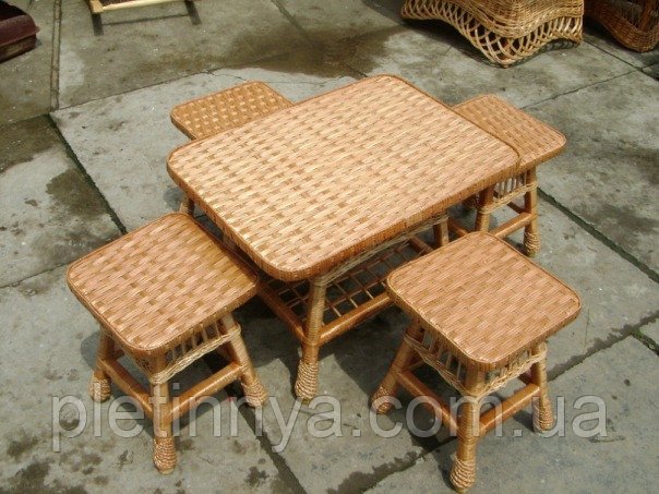 Набор мебели из квадратными 4 табуретками