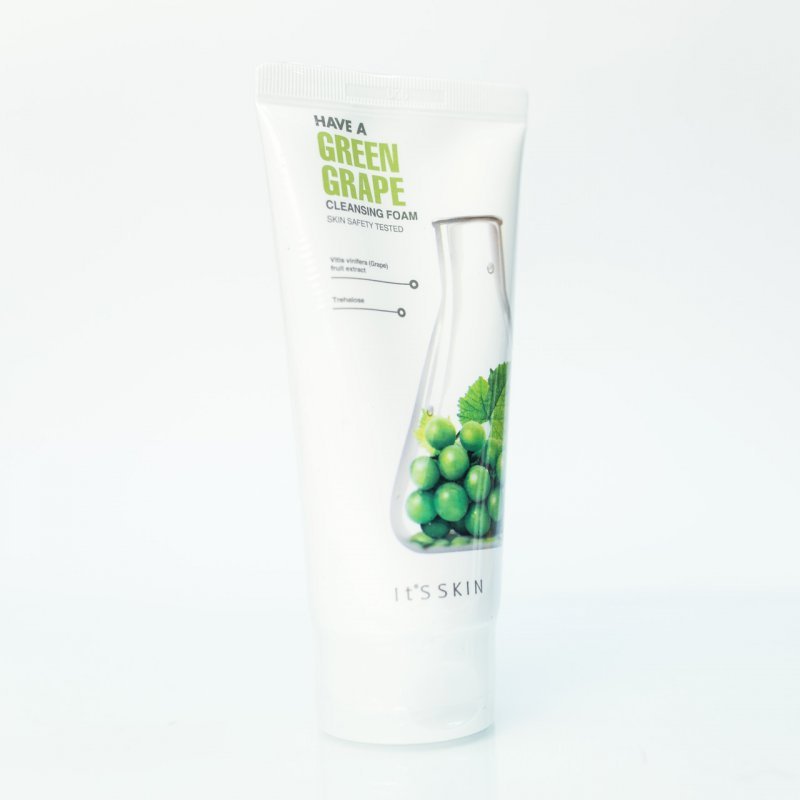 Пенка для умывания с виноградом It's Skin Have a Greengrape Cleansing Foam