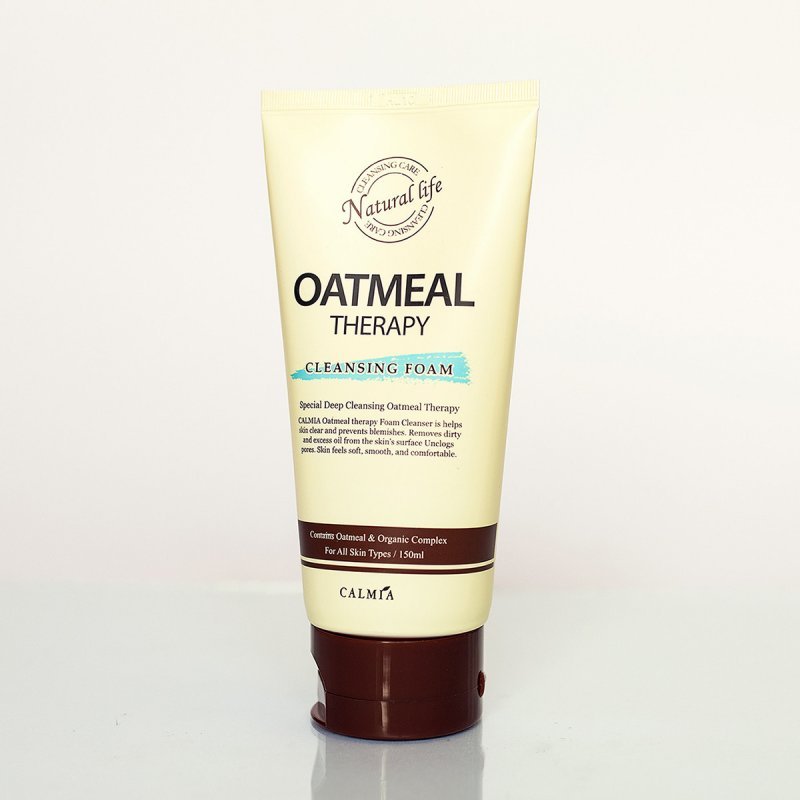 Овсяная очищающая пенка Calmia Oatmeal Therapy Cleansing Foam
