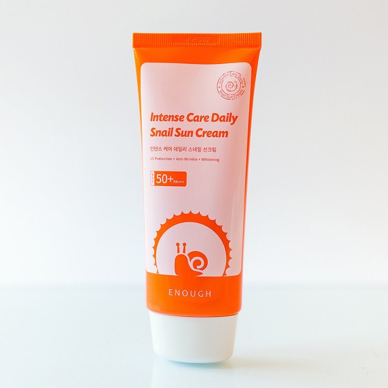 Солнцезащитный крем с муцином улитки Enough Intensive Care Daily Snail Sun Cream SPF 50+