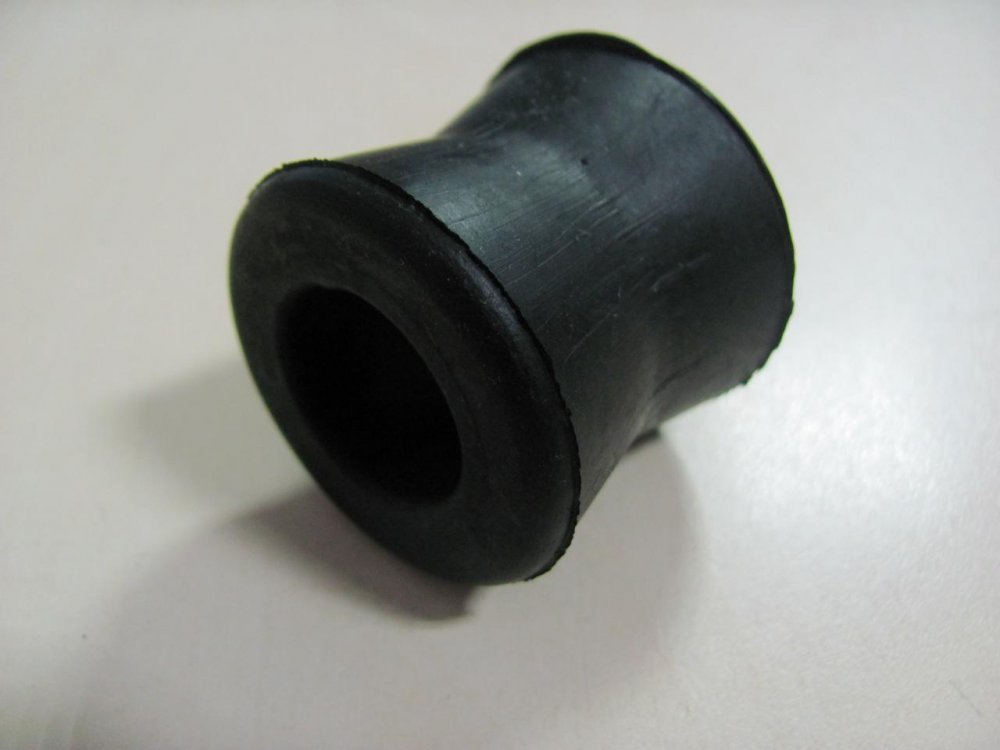 Втулка заднего амортизатора нижняя Fiat Doblo 00-09 SOLGY