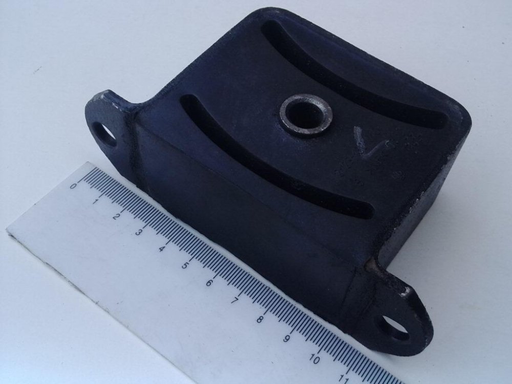 Подушка раздаточной коробки ВАЗ 2123, Балаково