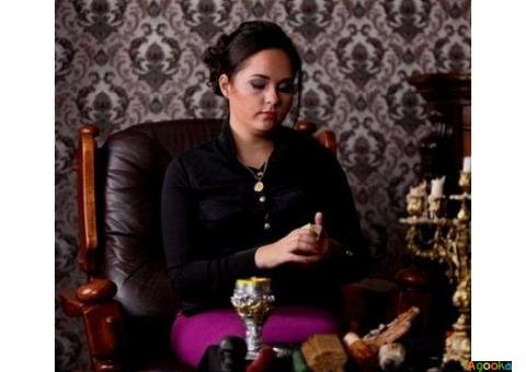 Гадание в Киеве. Личный приём и дистанционно.