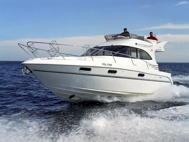 Яхта моторная Galeon 330