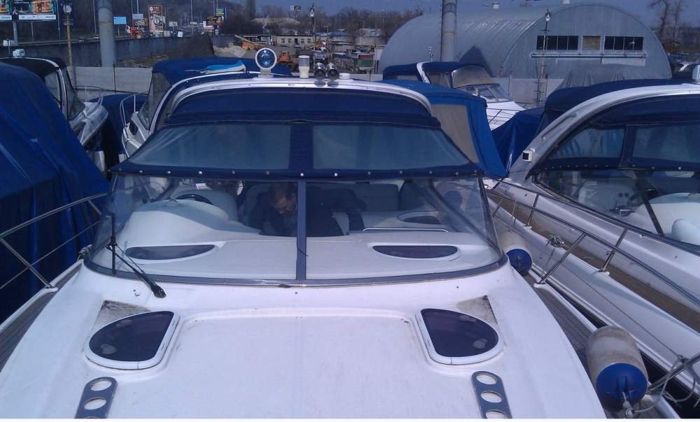 Яхты, яхта Bavaria 33 Sport