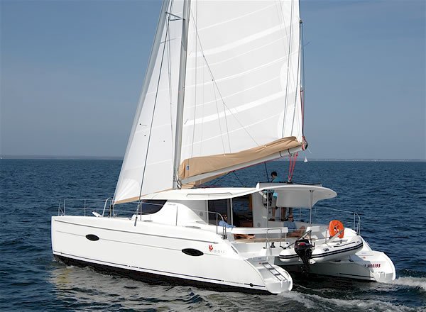 Парусный катамаран Lipari 41, Fountaine Pajot, 2011 года