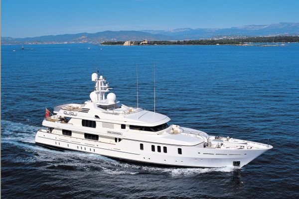 Feadship 164'