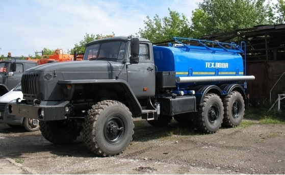 Водовоз АЦВ-10 Урал-4320 автоцистерна для технической воды