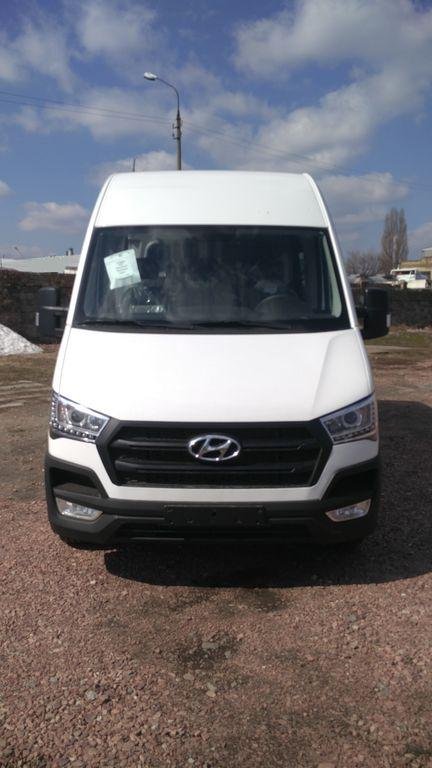 Вантажний фургон Hyundai H 350