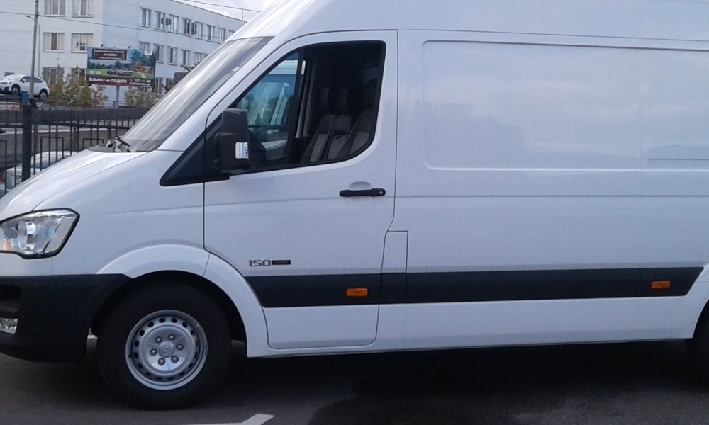 Микроавтобус HYUNDAI H-350 цельнометалический грузовой фургон